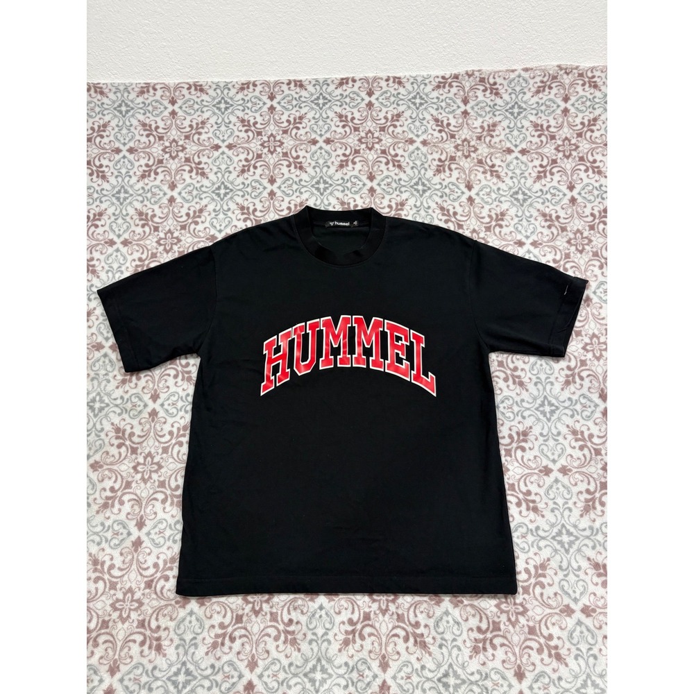 Hummel Mens Varsity Logo T-Shirt Black Red White Short Sleeve Crew Neck Size M